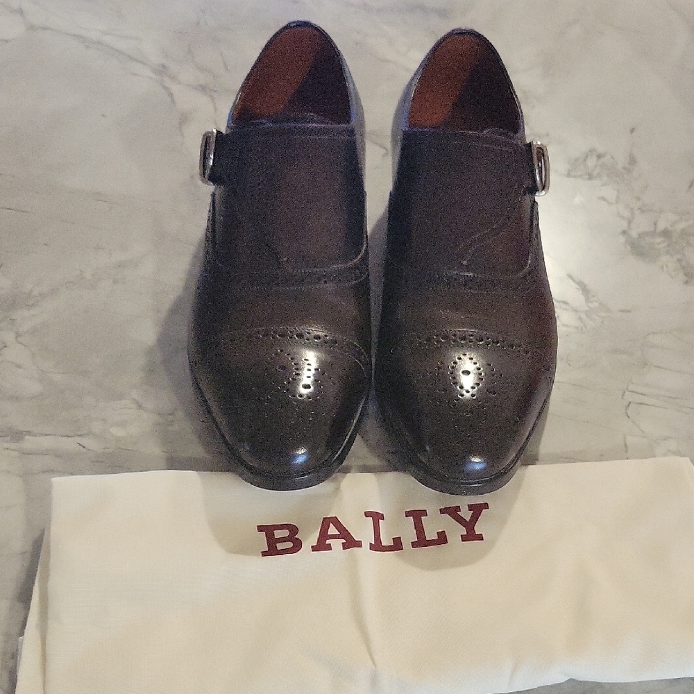 Bally Men's Brown Leather Dress Shoes